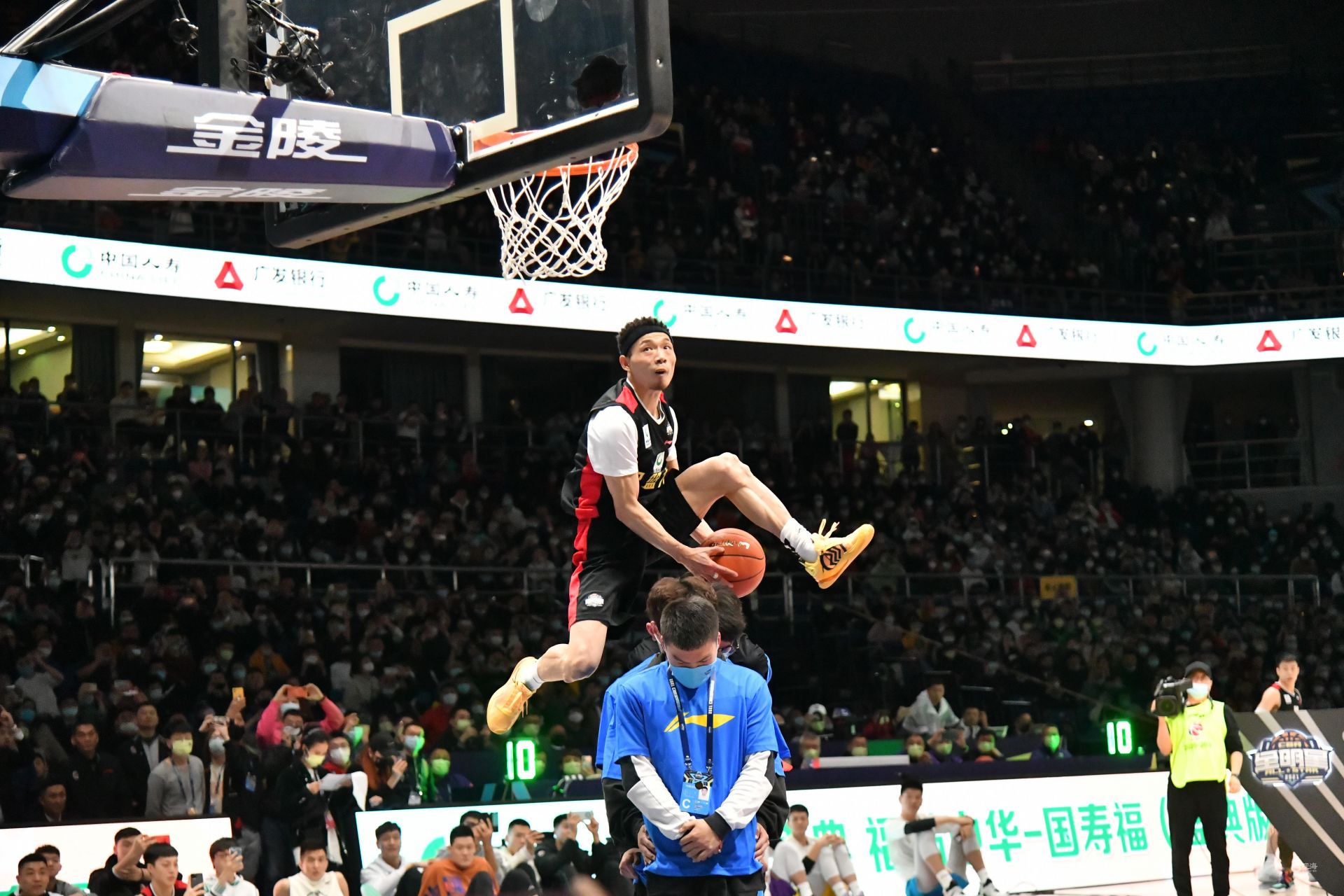 这种稳定高 这种稳定高