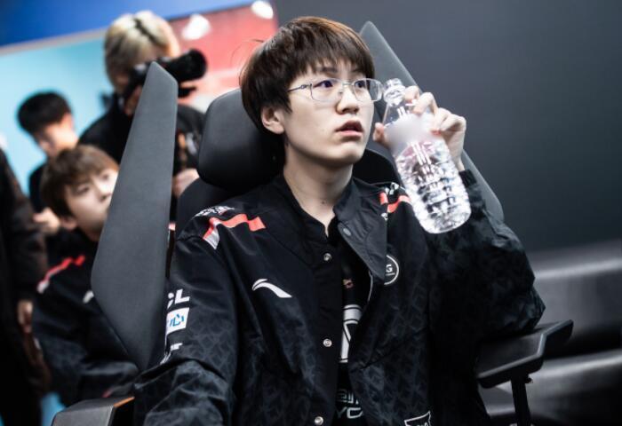 多的样本与 多的样本与